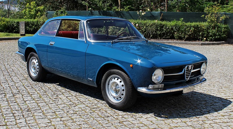 1972 Alfa Romeo 1300 GT Junior